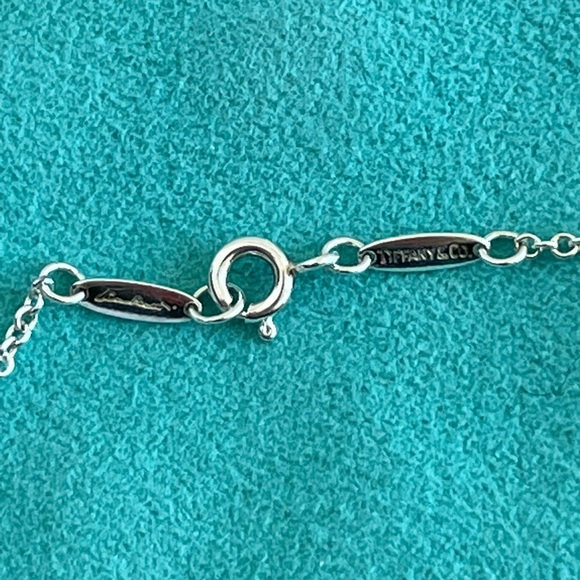 Tiffany & Co. Elsa Peretti Necklace with Diamond - Picture 7 of 10